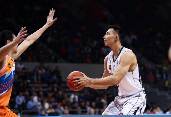 中超联赛11月最佳阵容出炉：法比奥、吴曦、王燊超领衔