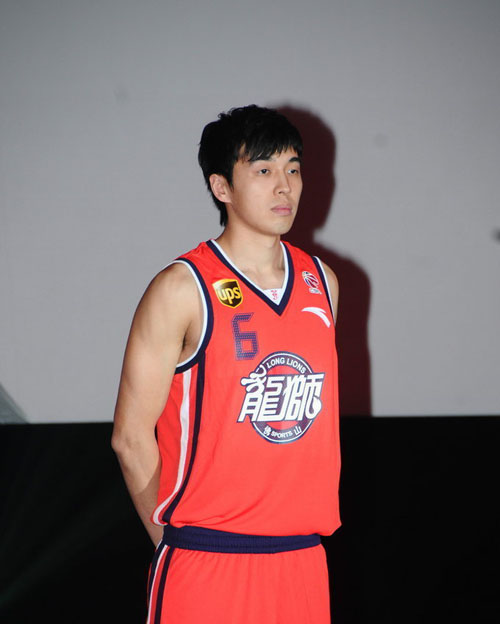 败者组半决赛，狼队赢也好，WB赢也罢，反正最后都打不过AG超玩会！