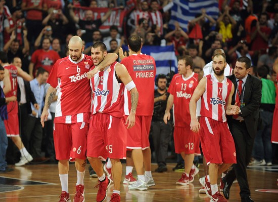 汉堡2-1斯图加特，法比奥-维埃拉破门，格拉策尔建功