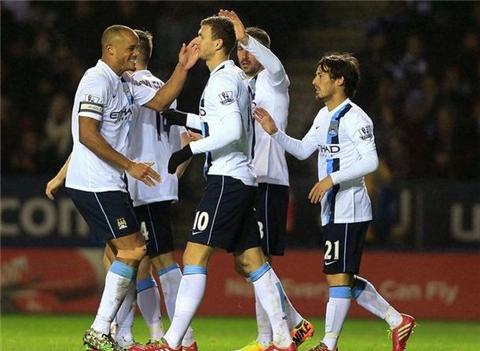 库尔图瓦：“我们是人，我们是人类。看看阿劳霍发生了什么”